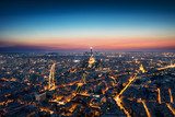 Avondlicht over de Parijse skyline