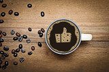 Creatieve Koffiebeleving op Muur