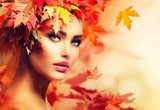 Herfstportret met kleurrijke bladeren