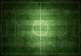 Luchtfoto van een groen voetbalveld