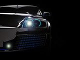 Strakke close-up van een futuristische auto