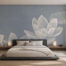 Verspreid-licht-dat-een-delicate-bloem-accentueert-fotobehang-voor-de-slaapkamer-fotobehang-demural
